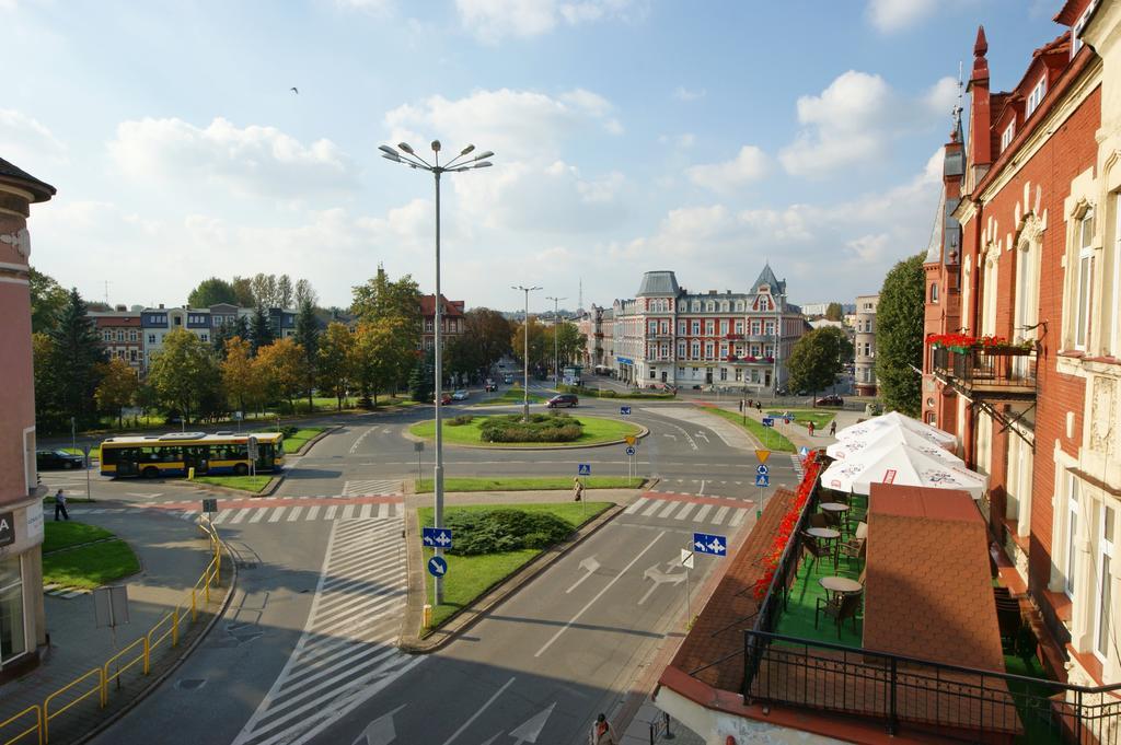 Hotel Staromiejski Slupsk Exterior photo
